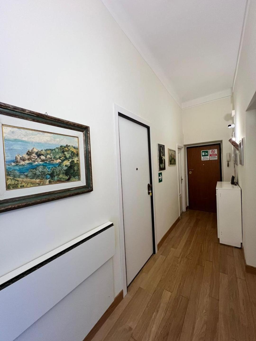 La Casa Di Piero In Via Ottaviano Apartment Rome Luaran gambar