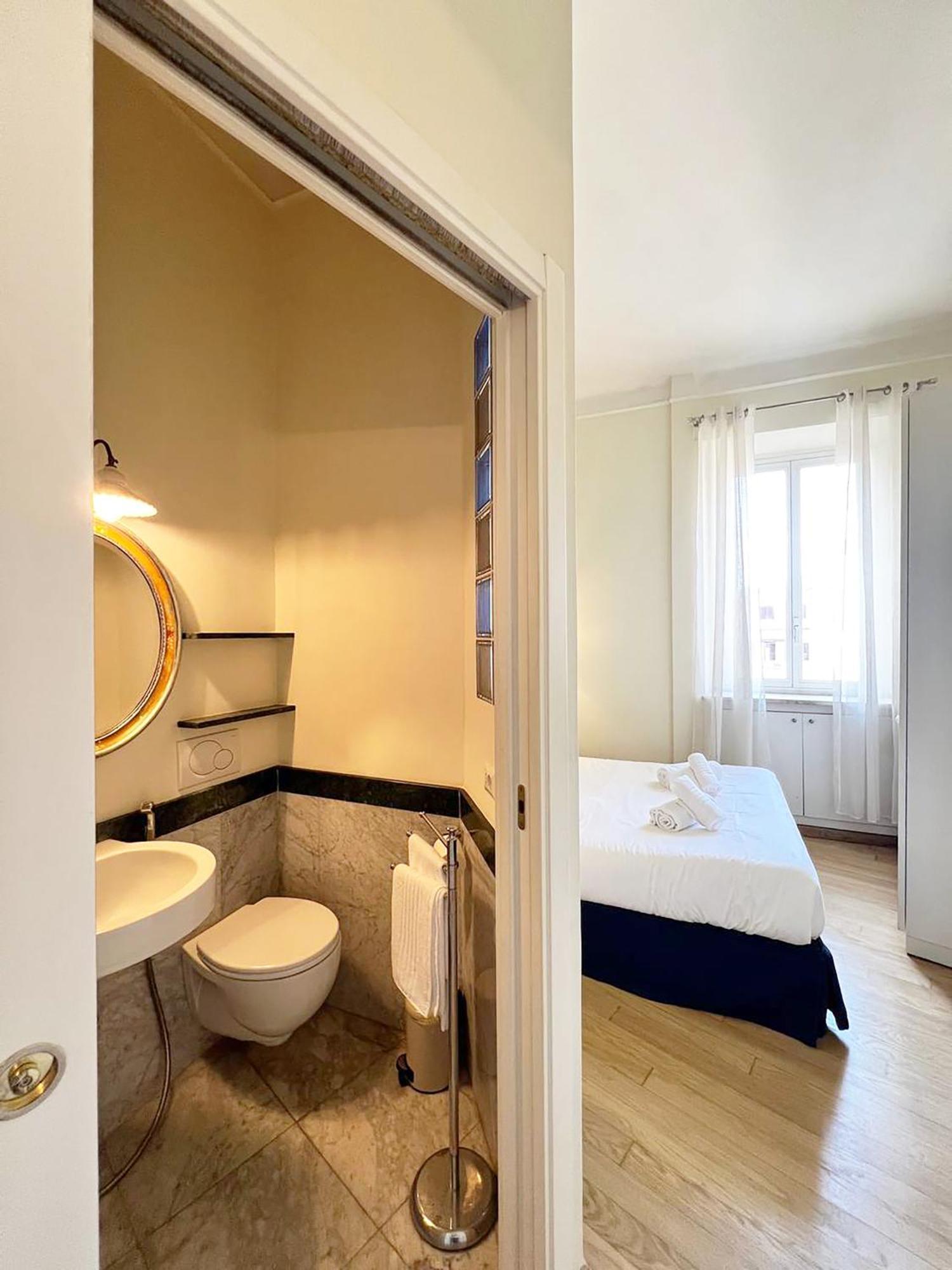 La Casa Di Piero In Via Ottaviano Apartment Rome Luaran gambar